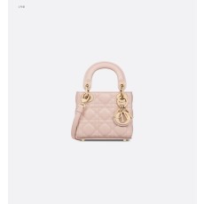 [하이엔드급] 디올 Lady Dior 마이크로 백 / 파우더핑크 [매장가540만원대]