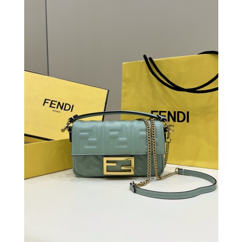 펜디 Fendi 바게트 미니 체인 백 / 민트 [매장가320만원대]